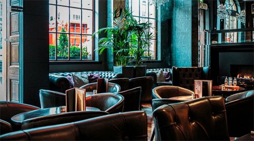 AngelsShare-Edinburgh-WestEnd-bar